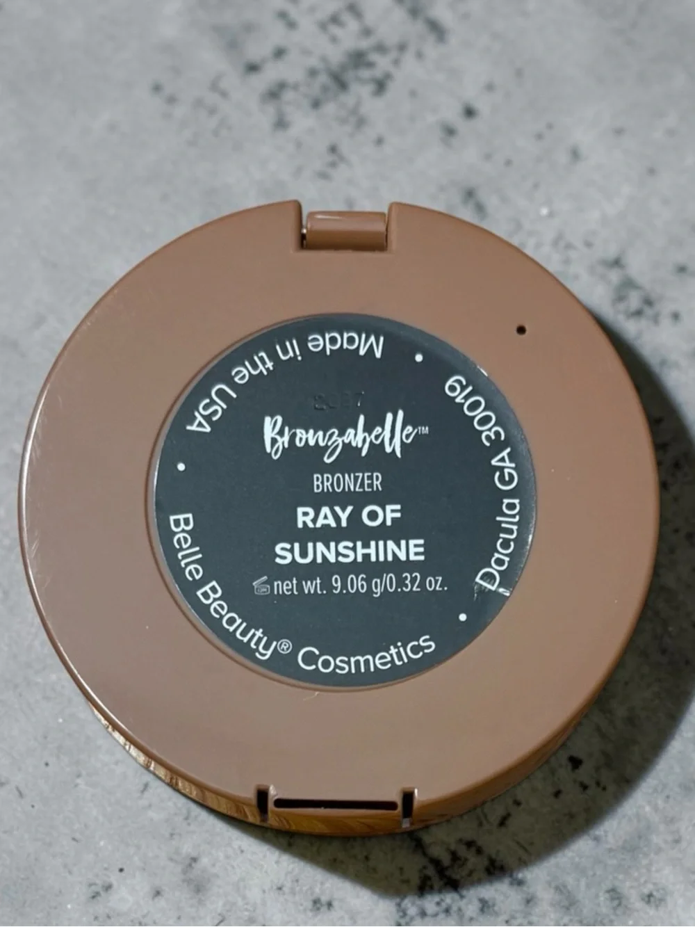 BRONZABELLE BRONZER HIGHLIGHTER IN ‘RAY OF SUNSHINE’